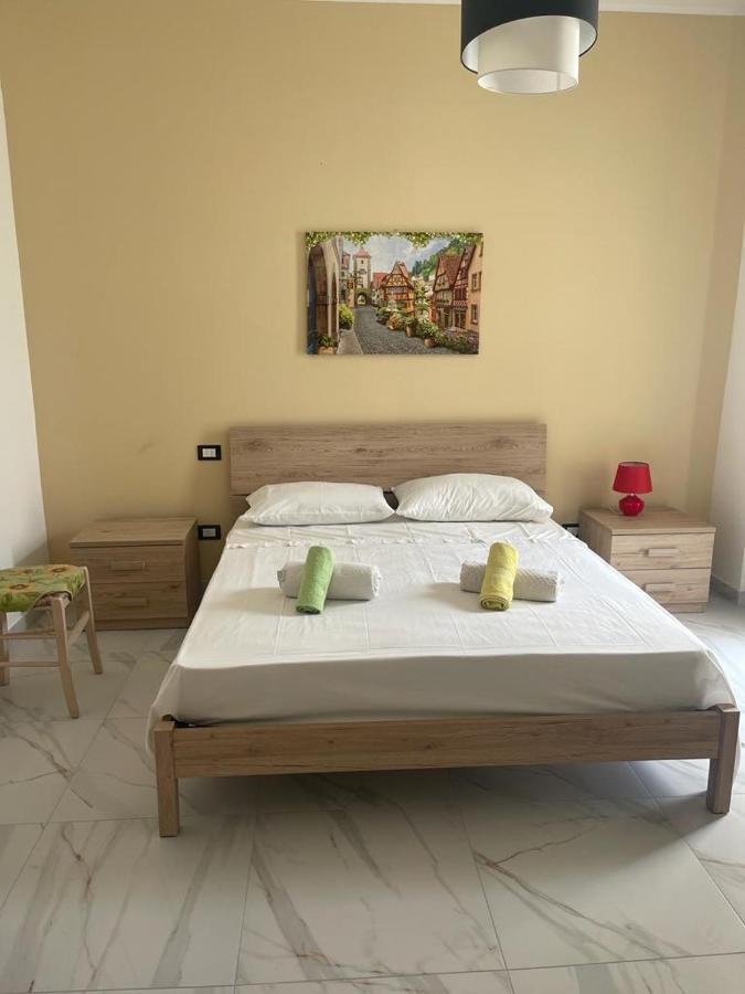 Camere Lorenzo Porto Cesareo Exterior photo